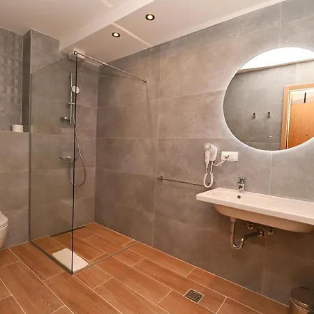 D343 Vucko Privat فندق ياهورينا