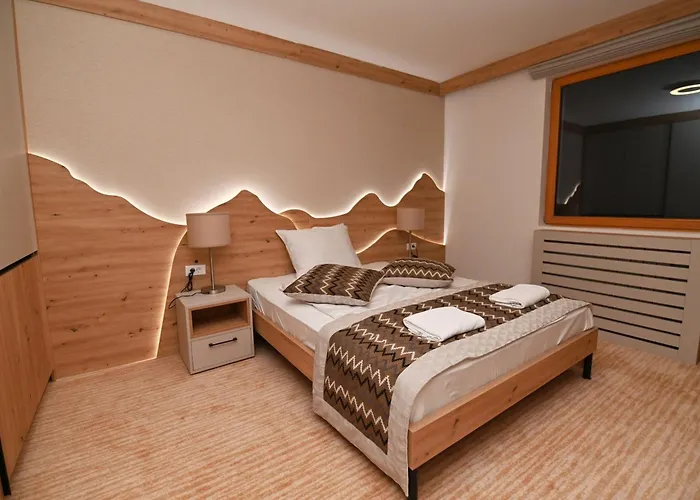 Hotel D343 Vucko Privat 4*